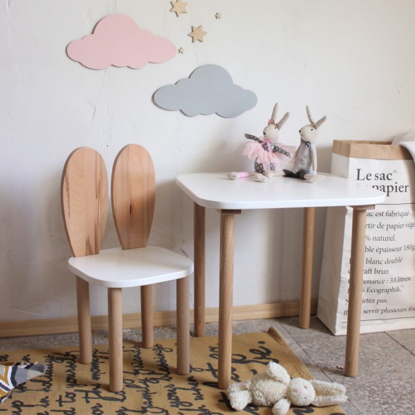 drewniany zestaw meblki krzese,łko kr,ólik drewniane uszy + stolik kwadratowy